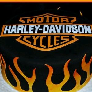 Meet your Posher, Regina